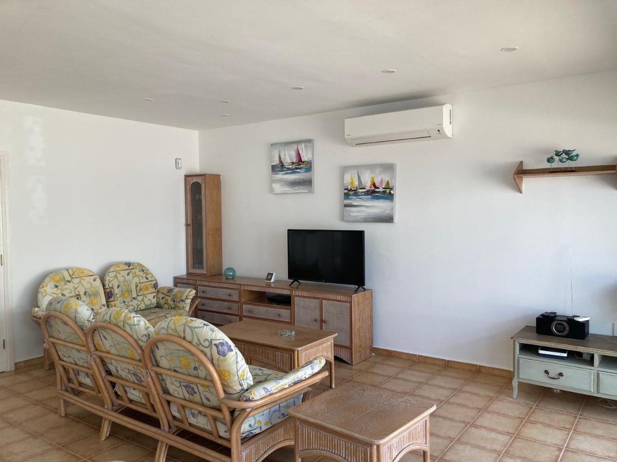 Beach House With The Heated Pool Next To Rocky Point Corralejo Eksteriør bilde
