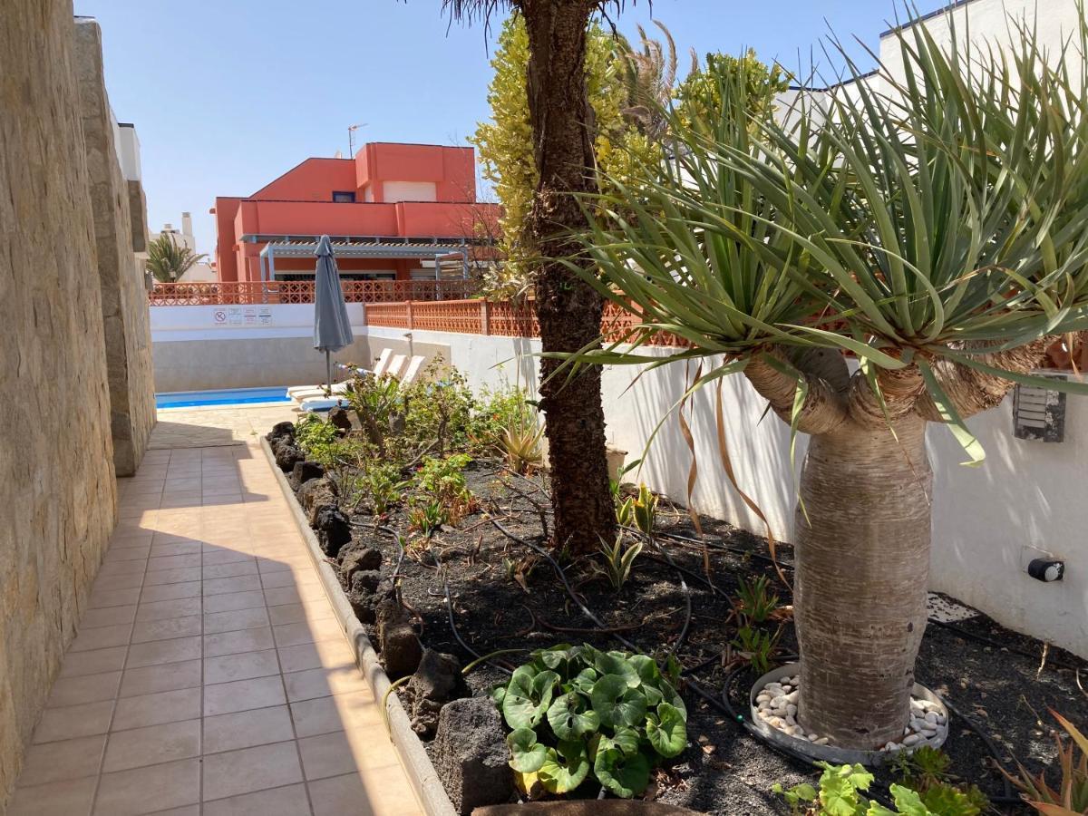 Beach House With The Heated Pool Next To Rocky Point Corralejo Eksteriør bilde