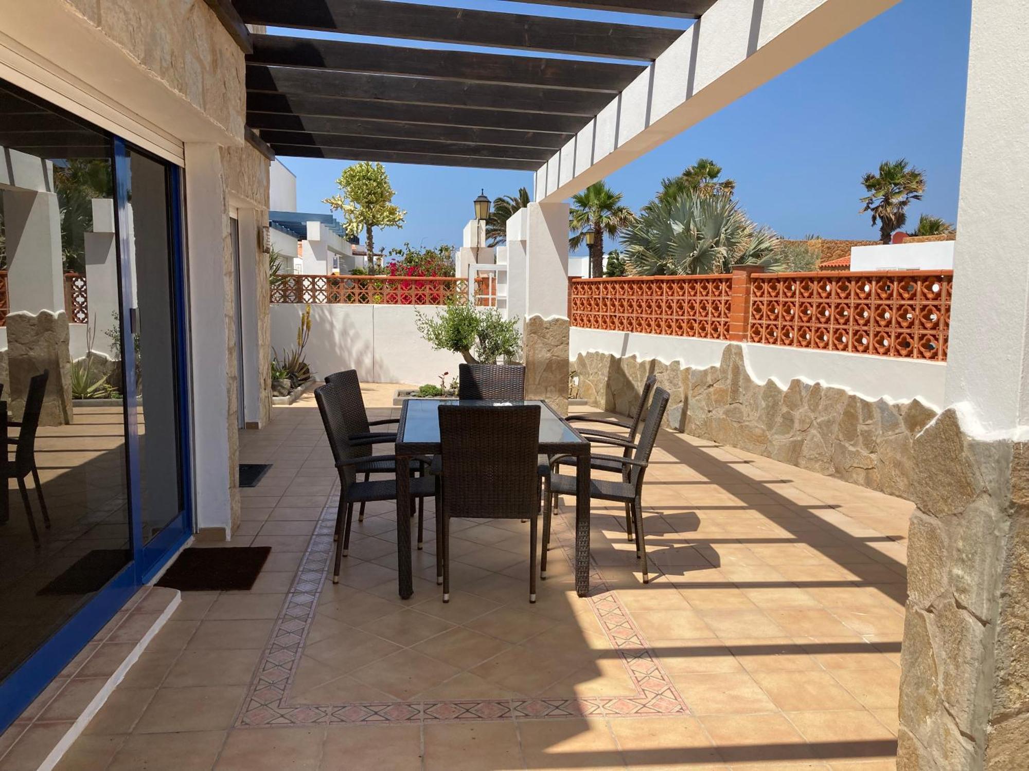 Beach House With The Heated Pool Next To Rocky Point Corralejo Eksteriør bilde