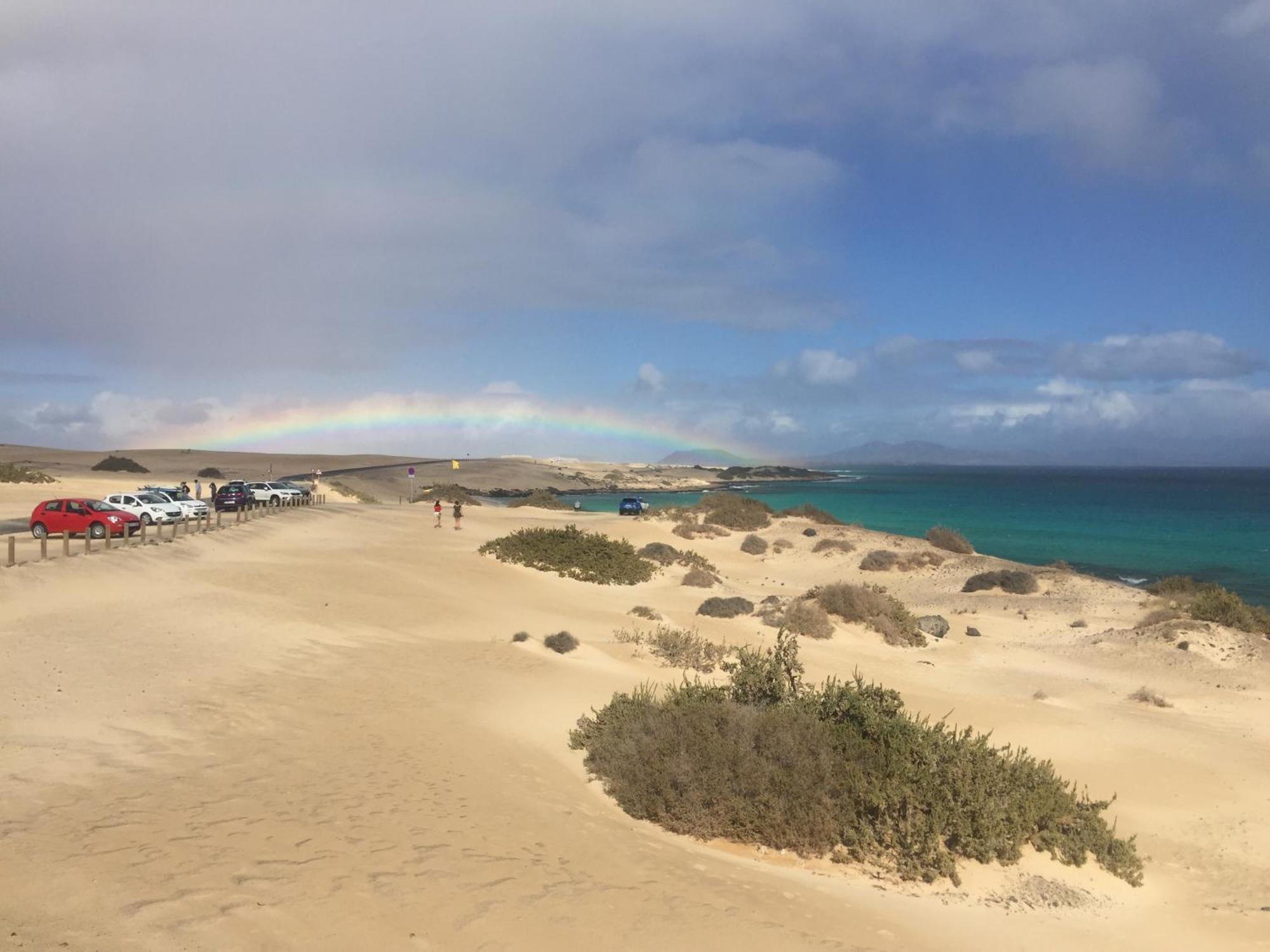 Beach House With The Heated Pool Next To Rocky Point Corralejo Eksteriør bilde